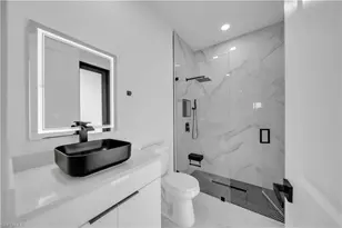 1416 NE 15th Ln, Cape Coral, FL 33909 - Photo 25