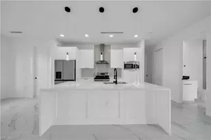1416 NE 15th Ln, Cape Coral, FL 33909 - Photo 9