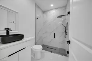 1416 NE 15th Ln, Cape Coral, FL 33909 - Photo 37