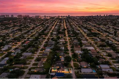 862 97th Ave N, Naples, FL 34108 - Photo 3