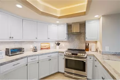 4651 Gulf Shore Blvd N #1805, Naples, FL 34103 - Photo 5