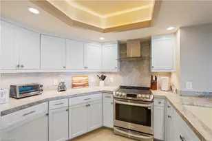 4651 Gulf Shore Blvd N, Naples, FL 34103 - Photo 5
