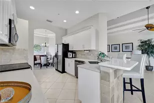 8723 Coastline Ct, Naples, FL 34120 - Photo 9