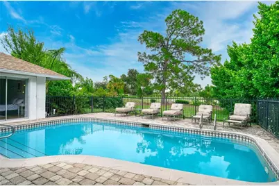 112 Palmetto Dunes Cir, Naples, FL 34113 - Photo 17
