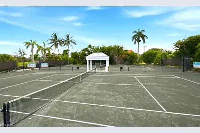 1270 Par View Dr, Sanibel, FL 33957 - Photo 39