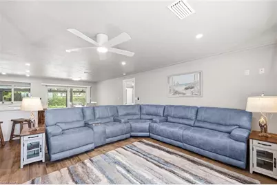 1270 Par View Dr, Sanibel, FL 33957 - Photo 11
