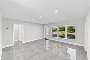 47 River Ct, Naples, FL 34110 - Photo 3