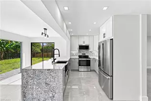 47 River Ct, Naples, FL 34110 - Photo 7