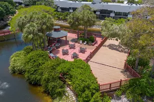 600 Neapolitan Way, Naples, FL 34103 - Photo 17