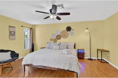 609 SW 23rd Ter, Cape Coral, FL 33991 - Photo 15