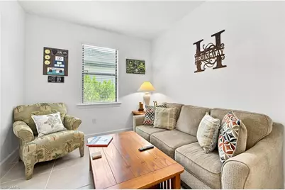19095 Hanley Blvd, Estero, FL 33928 - Photo 9