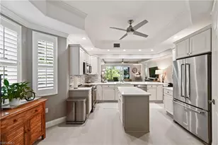 7876 Hawthorne Dr, Naples, FL 34113 - Photo 9