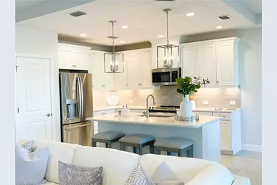 2555 Seychelles Dr #402, Naples, FL 34112 - Photo 3