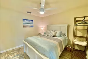 28003 Bridgetown Ct, Bonita Springs, FL 34135 - Photo 21