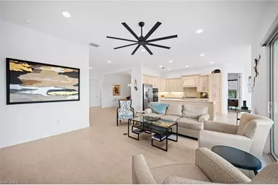 8062 Signature Club Cir #201, Naples, FL 34113 - Photo 11