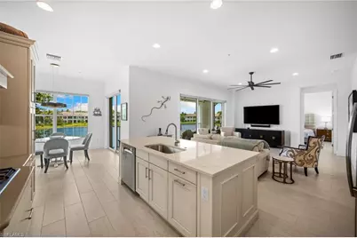 8062 Signature Club Cir #201, Naples, FL 34113 - Photo 13