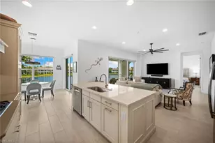 8062 Signature Club Cir, Naples, FL 34113 - Photo 13