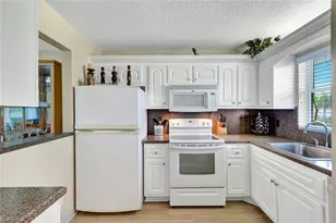 4346 27th Ct SW, Naples, FL 34116 - Photo 9