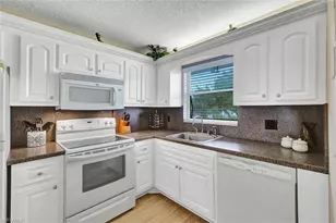 4346 27th Ct SW, Naples, FL 34116 - Photo 7