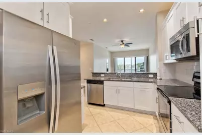 15098 Palmer Lake Cir #204, Naples, FL 34109 - Photo 7