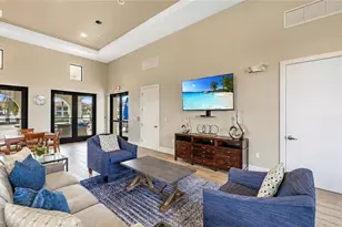 15098 Palmer Lake Cir, Naples, FL 34109 - Photo 41