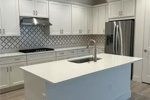 9017 Wisteria Wy, Naples, FL 34114 - Photo 5