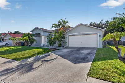 2502 Nature Pointe Loop, Fort Myers, FL 33905 - Photo 3