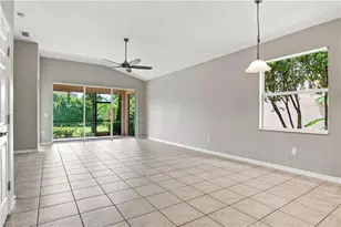 2022 Fairmont Ln, Naples, FL 34120 - Photo 13