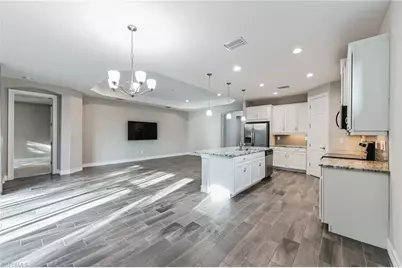 16246 Aberdeen Way, Naples, FL 34110 - Photo 5