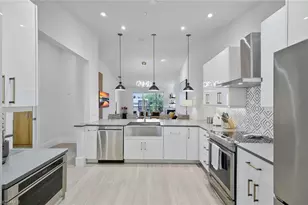 1540 Blue Point Ave, Naples, FL 34102 - Photo 5