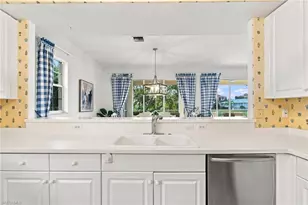 620 Vintage Reserve Ln, Naples, FL 34119 - Photo 15
