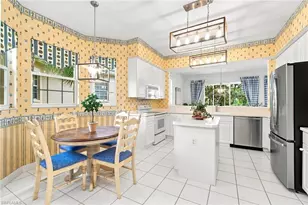 620 Vintage Reserve Ln, Naples, FL 34119 - Photo 11