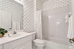 620 Vintage Reserve Ln, Naples, FL 34119 - Photo 23