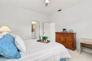 620 Vintage Reserve Ln, Naples, FL 34119 - Photo 29