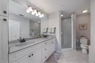 410 Bayfront Pl, Naples, FL 34102 - Photo 9