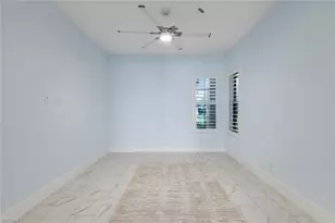 14386 Laguna Spgs Ln, Naples, FL 34114 - Photo 23