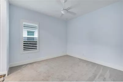 14386 Laguna Springs Ln, Naples, FL 34114 - Photo 19