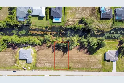 4213 NE 23rd Ave, Cape Coral, FL 33909 - Photo 5