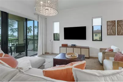 985 Sandpiper St #I204, Naples, FL 34102 - Photo 11