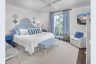 430 10th Ave S #305, Naples, FL 34102 - Photo 15