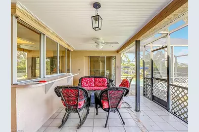 1909 SE 16th St, Cape Coral, FL 33990 - Photo 33