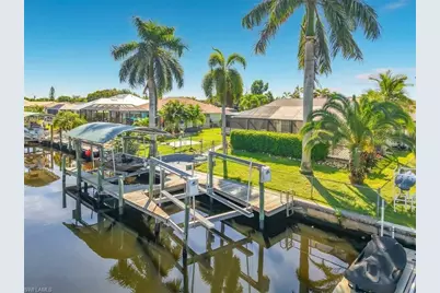 1909 SE 16th St, Cape Coral, FL 33990 - Photo 3