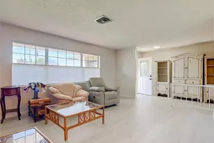 1909 SE 16th St, Cape Coral, FL 33990 - Photo 13