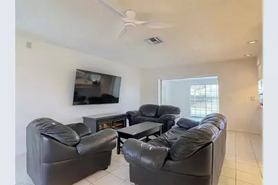 1909 SE 16th St, Cape Coral, FL 33990 - Photo 19
