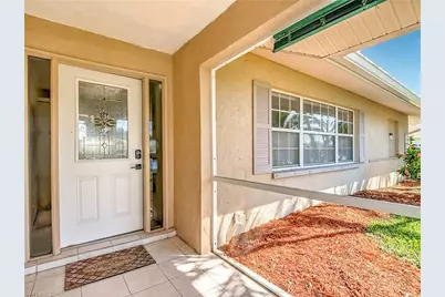 1909 SE 16th St, Cape Coral, FL 33990 - Photo 11