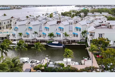 1001 10th Ave S #D2, Naples, FL 34102 - Photo 1