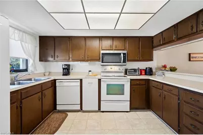 4640 Chantelle Dr #N203, Naples, FL 34112 - Photo 5
