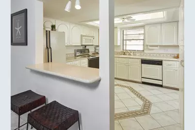 415 10th Ave S #7, Naples, FL 34102 - Photo 7