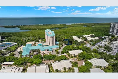 5817 Glencove Dr #405, Naples, FL 34108 - Photo 13