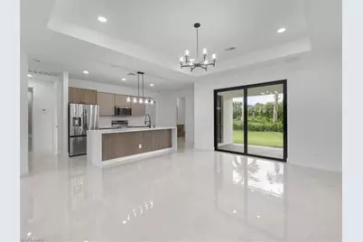4727 Notthingham Dr, Fort Myers, FL 33905 - Photo 9